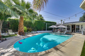 5 Blocks to El Paseo Palm Desert Casita with Pool